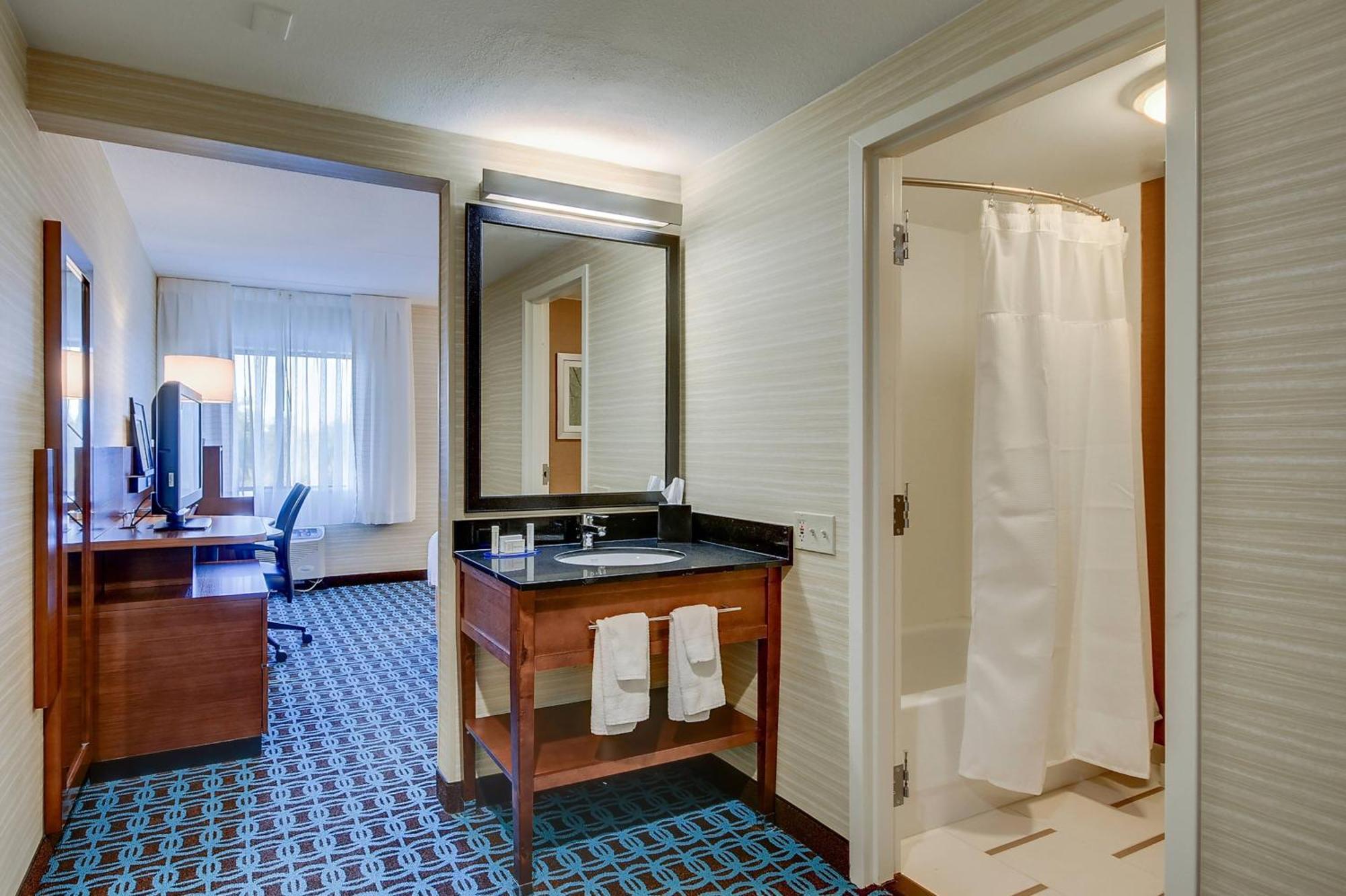 Fairfield Inn By Marriott Burlington Williston Eksteriør billede