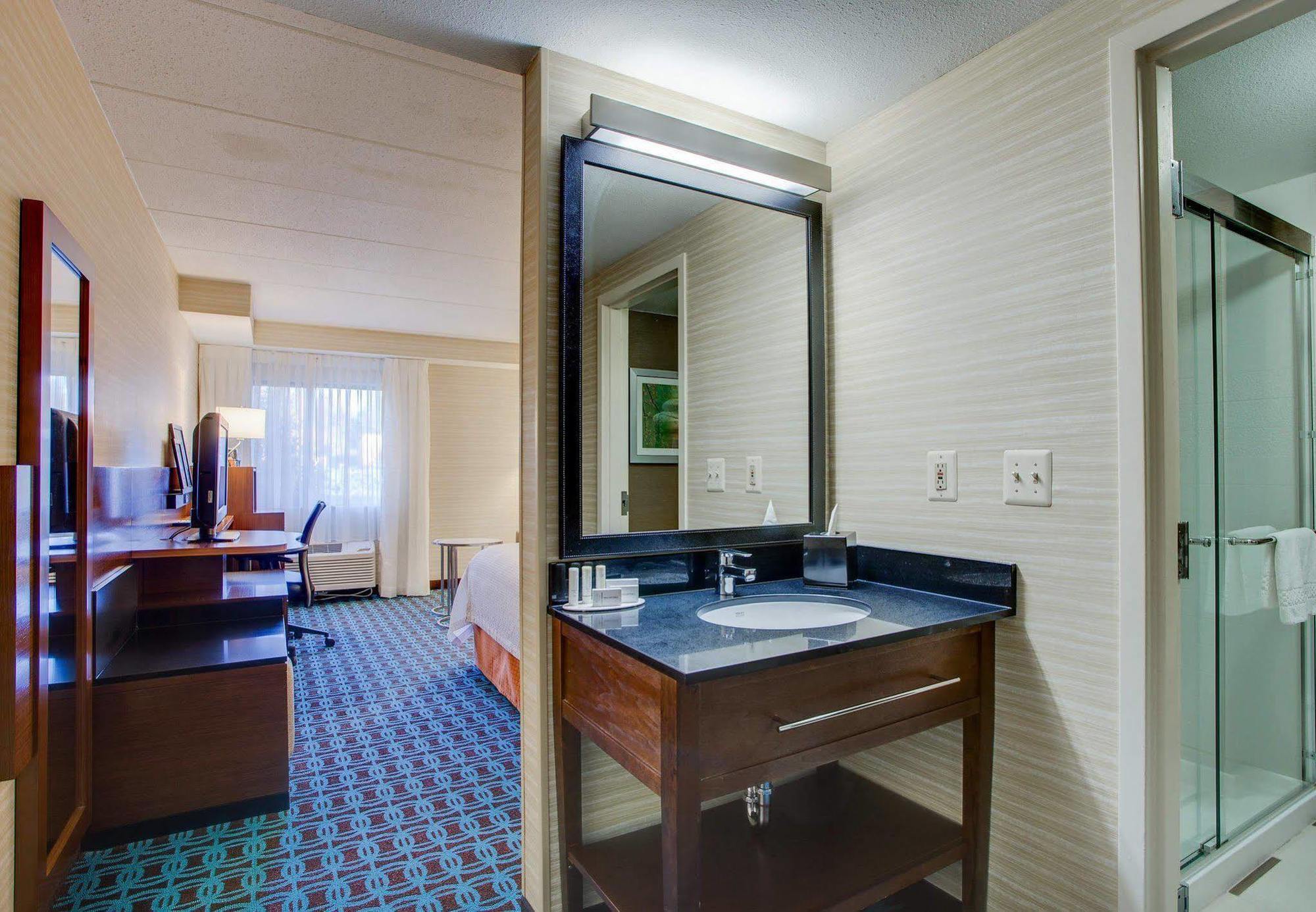 Fairfield Inn By Marriott Burlington Williston Eksteriør billede